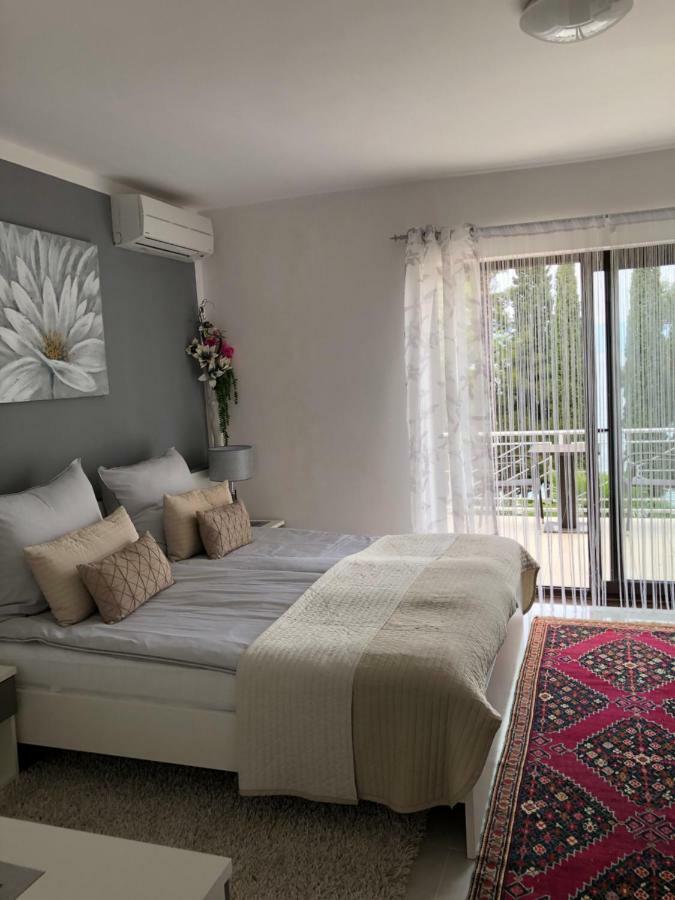 Villa Maja Njivice Esterno foto